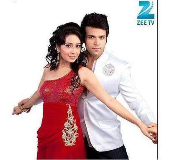 1460066_550675125011985_601905426_n