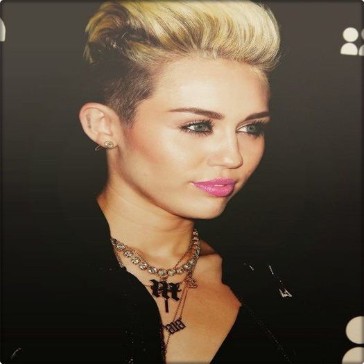 ♥ - ♥ - day 241 .