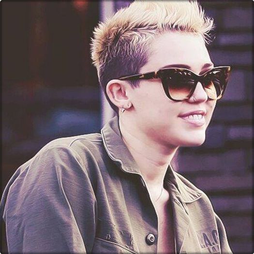 ♥ - ♥ - day 242 .