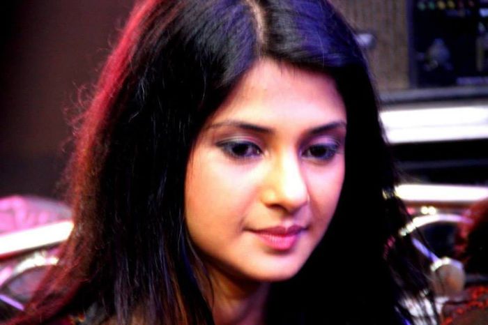 43 - jennifer winget13