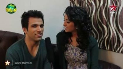 00_00_19 - Asha Negi 5