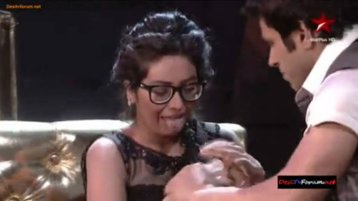 1146645_553475794726724_593051285_n - 2-Asha si Rithvik dance accident