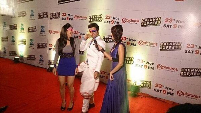 1463519_597122690348572_2051124861_n