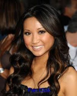 descărcare (67) - brenda song