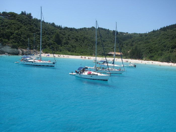 corfu  paxos antipaxos