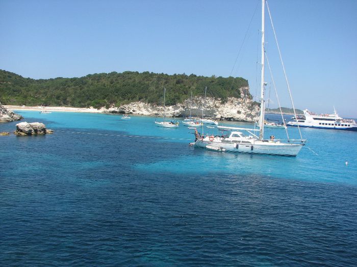 corfu  paxos antipaxos