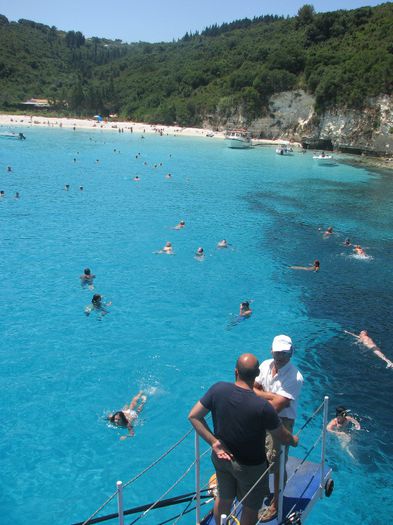 corfu  paxos antipaxos