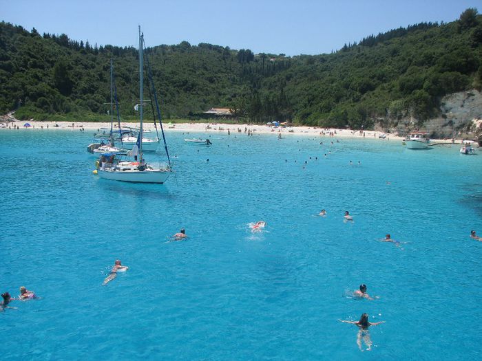 corfu  paxos antipaxos