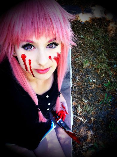 mirai_nikki___gasai_yuno_by_ayanekimiko9-d54d8b8