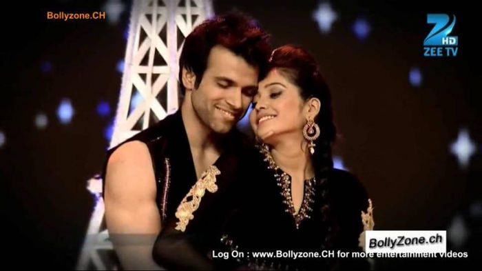 1466216_554946987912938_1834201393_n