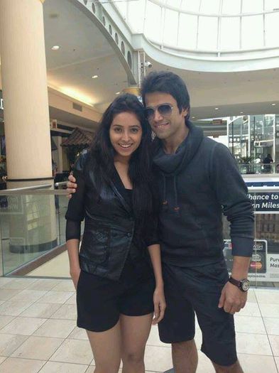 1238278_578414928886295_1503099235_n - Asha Negi si Rithvik Dhanjani poze COOL