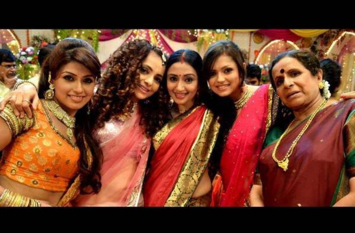 1374187_643711199012991_1785999838_n