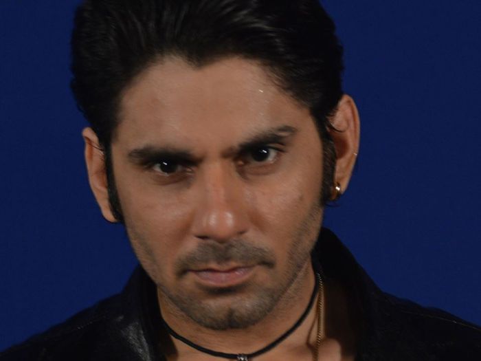 1452395_660697810647663_1333276180_n