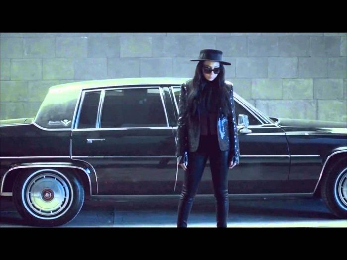 19 - 2NE1 10