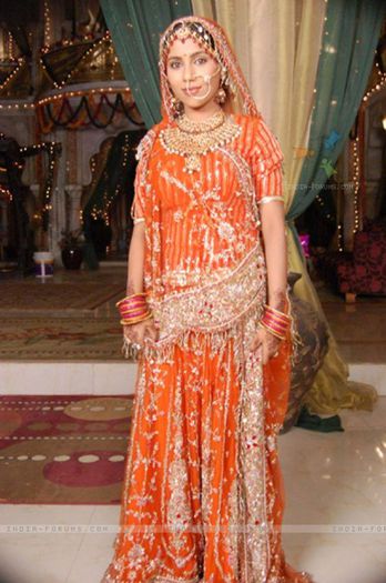 960195_609373045786530_1967468516_n