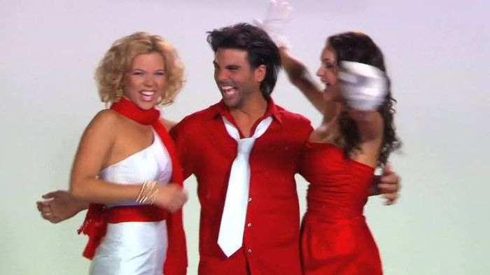 1452590_671502089547336_1746149824_n