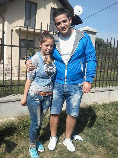 995189_612395145473030_972151797_n