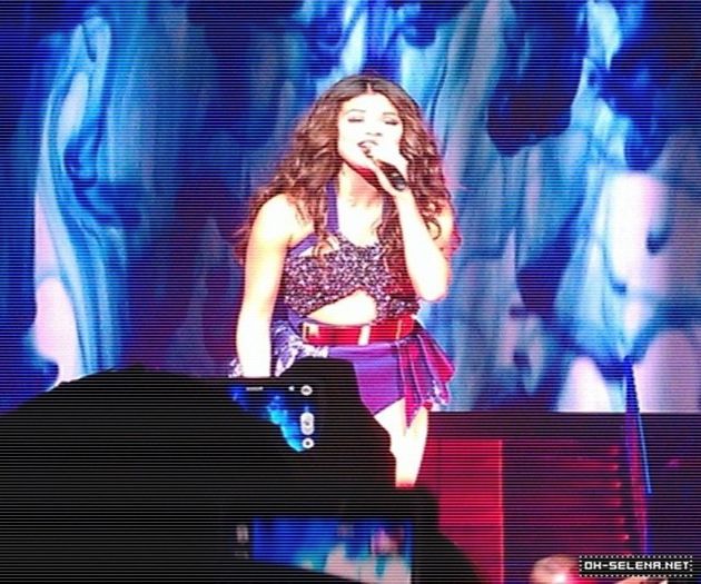 normal_01~20 - xX_Stars Dance World Tour - Shows - Broomfield