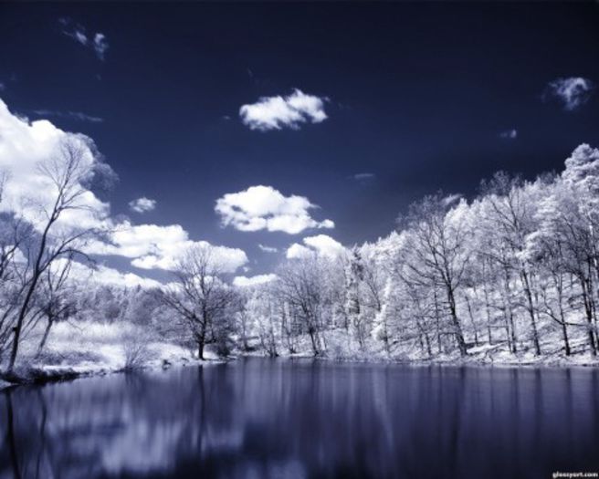 lake-on-winter - iarna