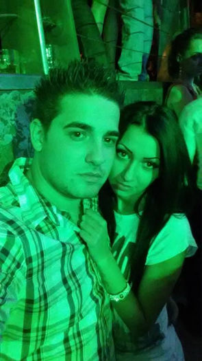 988360_238941142932039_624720498_n