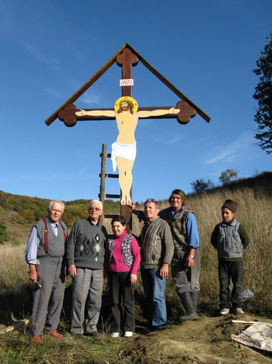 O POZA DE GRUP CU CEI CARE AU LUCRAT. - DONARIUL de la Biertan Padurea Chimdru