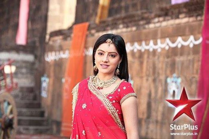 524719_641574322571550_1957578737_n