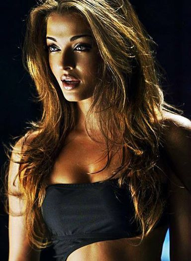 579076_606783286050654_10952542_n