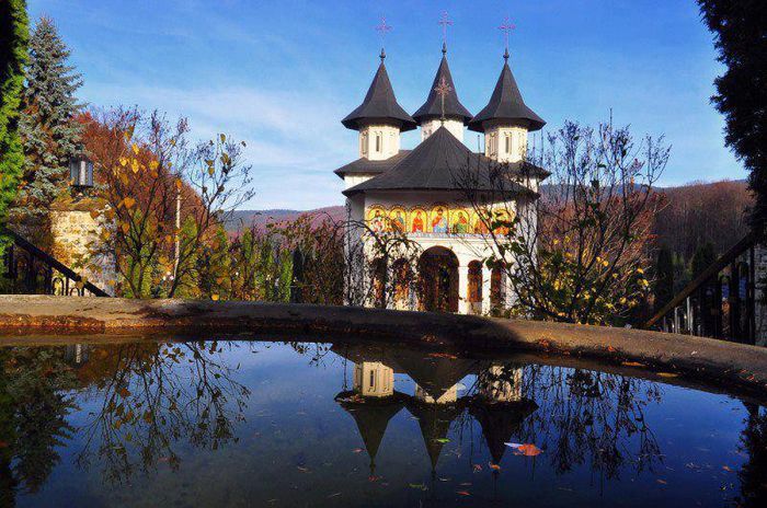 MANASTIREA SIHASTRIA