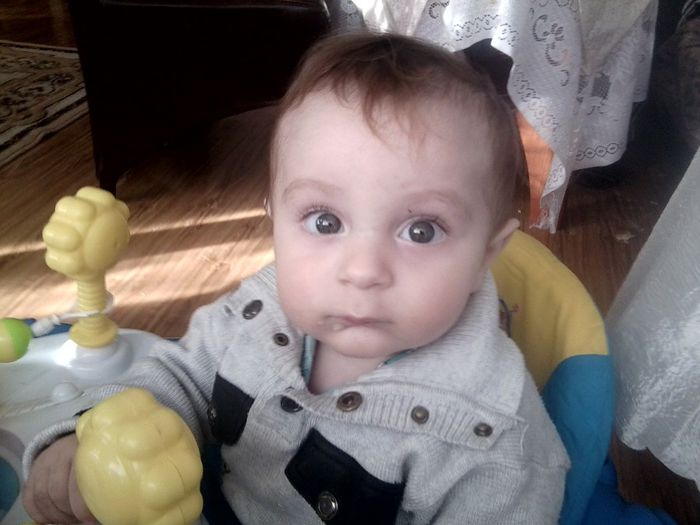 Fotografie9449 - un bebe mic -2013