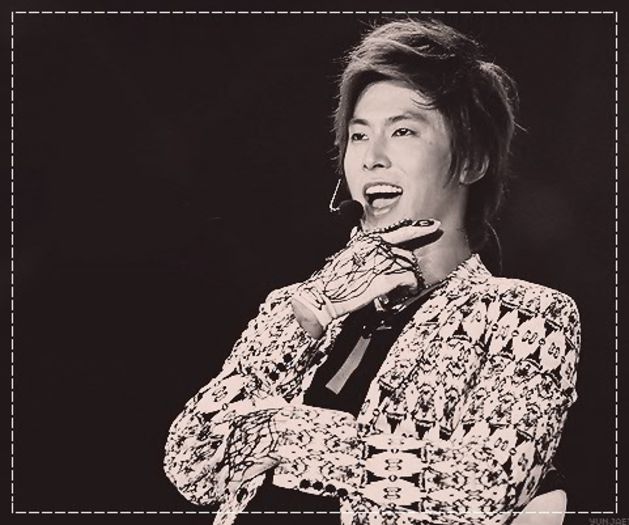  - 5  _____ Jung Yunho _______ 5