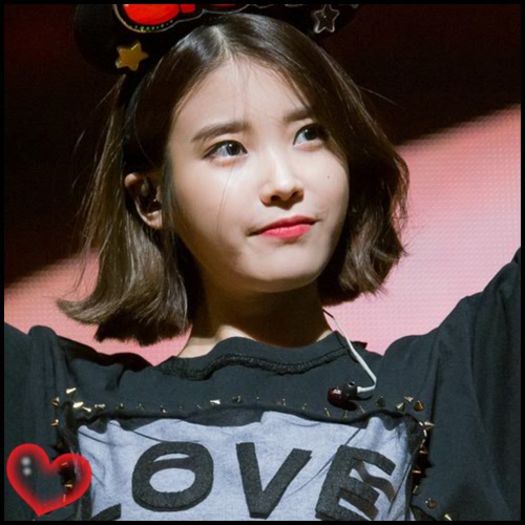 [I.U] ..Cum adica? :( ..E colegul tau..si prietenul tau.. Am venit ptr el.. si el..:(