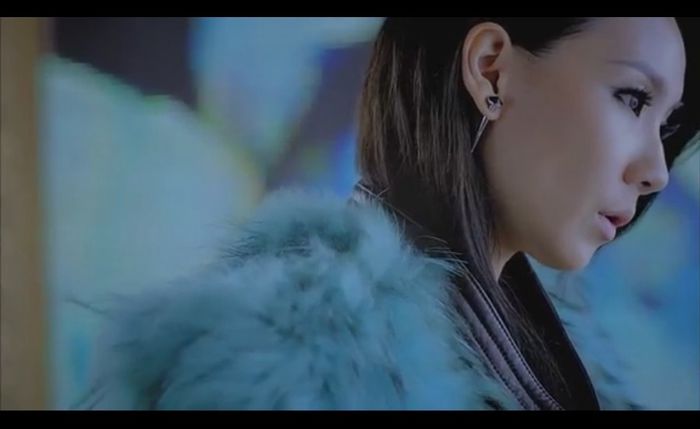 missing-you-2ne1-mv4