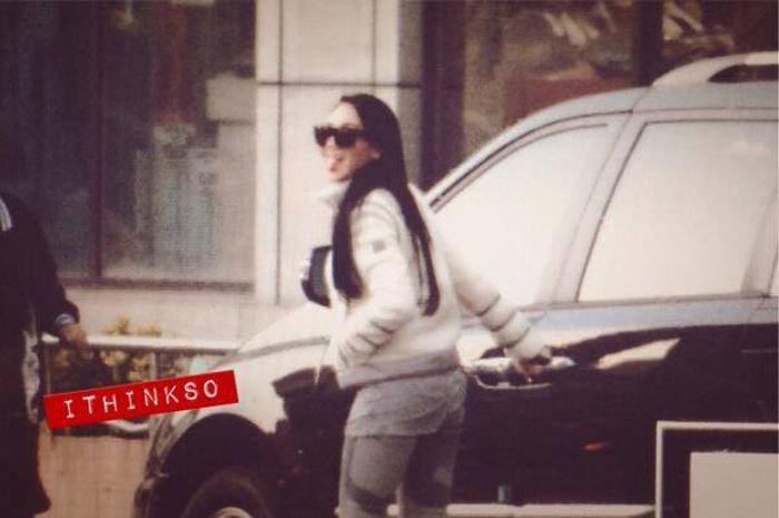 17 - 2NE1 10