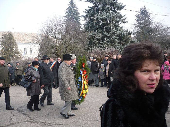 040 - ZIUA NATIONALA A ROMANIEI LA GHERLA