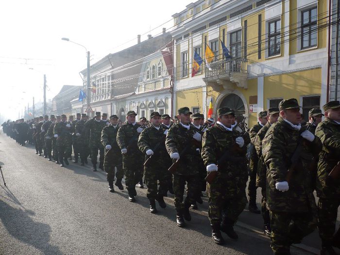 053 - ZIUA NATIONALA A ROMANIEI LA GHERLA