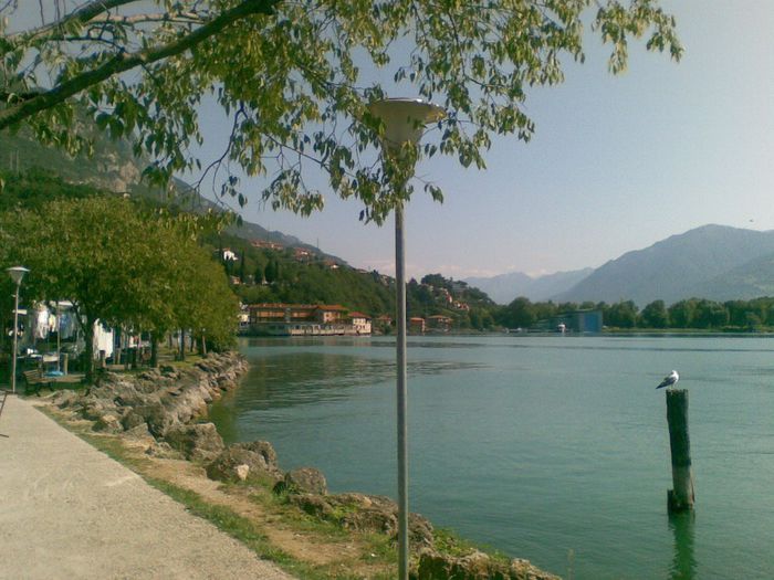 Lovere- lago d;iseo - AA C AMINTIRI BERGAMO ITALIA 2011