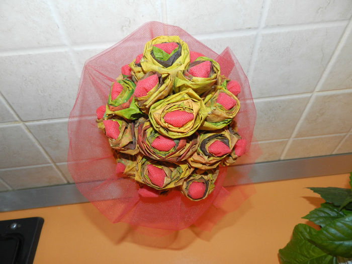 DSCN7448 - CAND FRUNZA TOAMNEI PRINDE VIATA