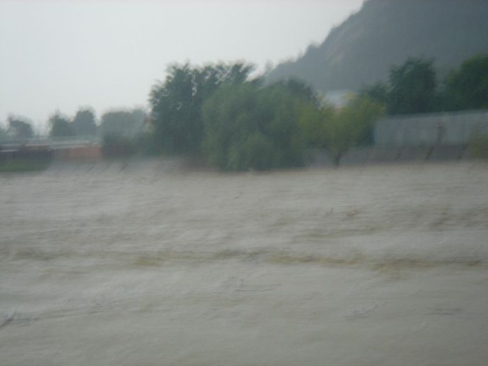DSC00006 - Inundatii 2005 Onesti