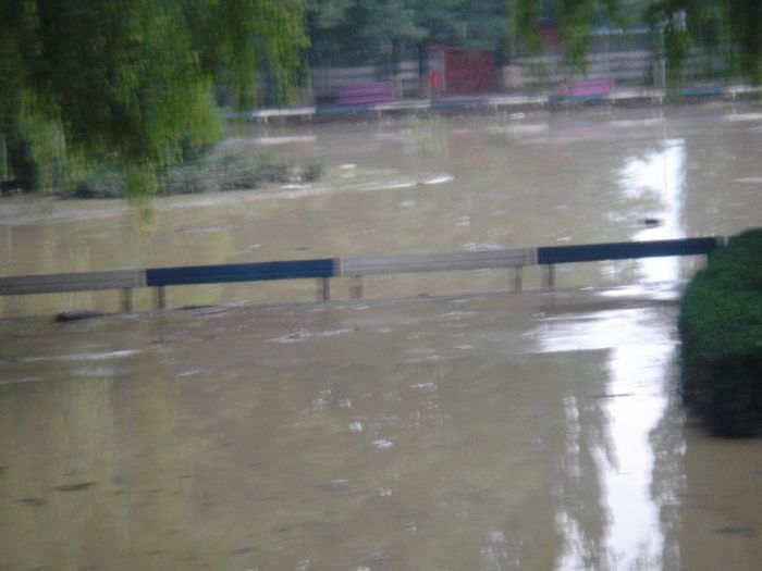 DSC00073 - Inundatii 2005 Onesti