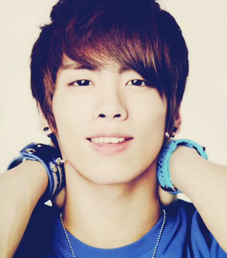 Kim_Jonghyun_III_by_iwanttobekorean - Kim JongHyun Shinee