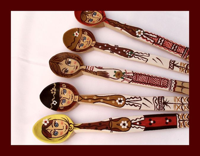 SDC16281 - LINGURI DE LEMN PICTATE MANUAL - tel 0771503314