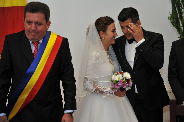 Simona si Catalin 0247 - 2 Cununia civila