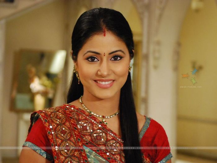  - Hina Khan