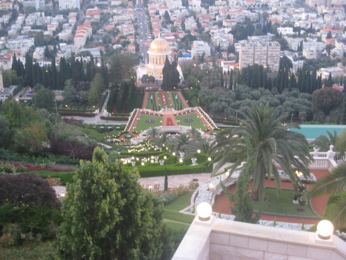 pelerinaj israel 2011 057; Gradinile Bahai
