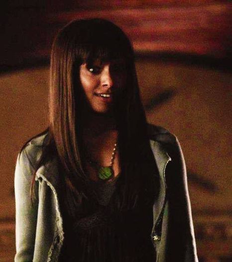 544108_170155639858203_1090470623_n - Bonnie Bennett