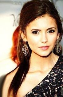 557509_438367412949312_1938231995_n - Elena Gilbert