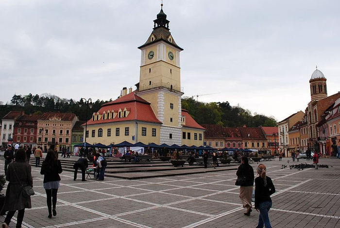 ElenaGheorghe - Brasov - 00 Din ce oras sunteti