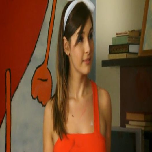 Hai că eşti bou :-j. ^se dă jos şi dă să plece^