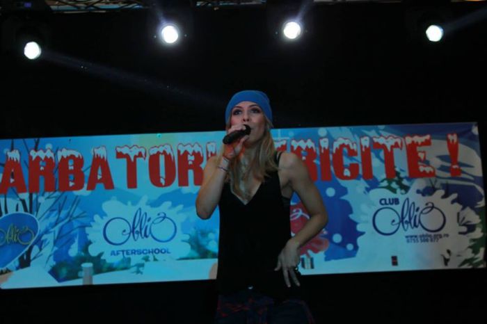 1426480_591335270932851_835970470_n