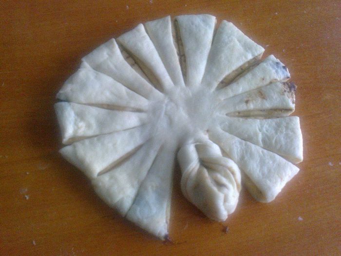 Floricele untoase cu gem de capsuni - 9 - Culinar 2
